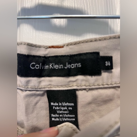 Calvin Klein Jeans - Picture 6 of 10